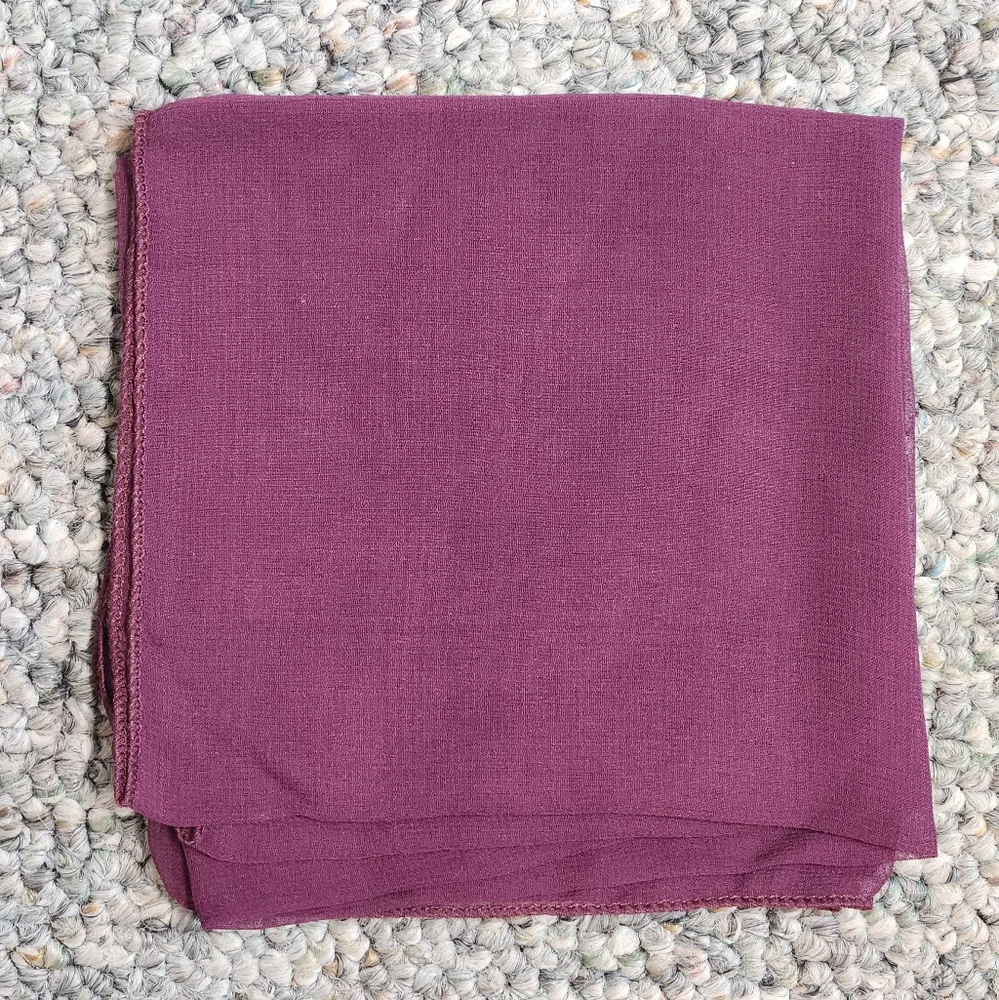 Hot Topic Aubergine Neck Scarf